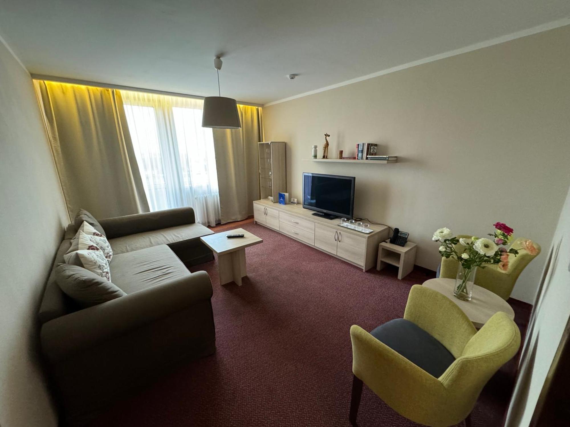 Hotel Spectrum Trnava Exterior photo